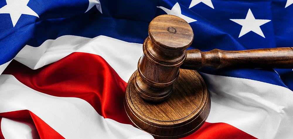 flag-gavel